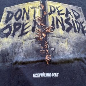 Walking dead shirt